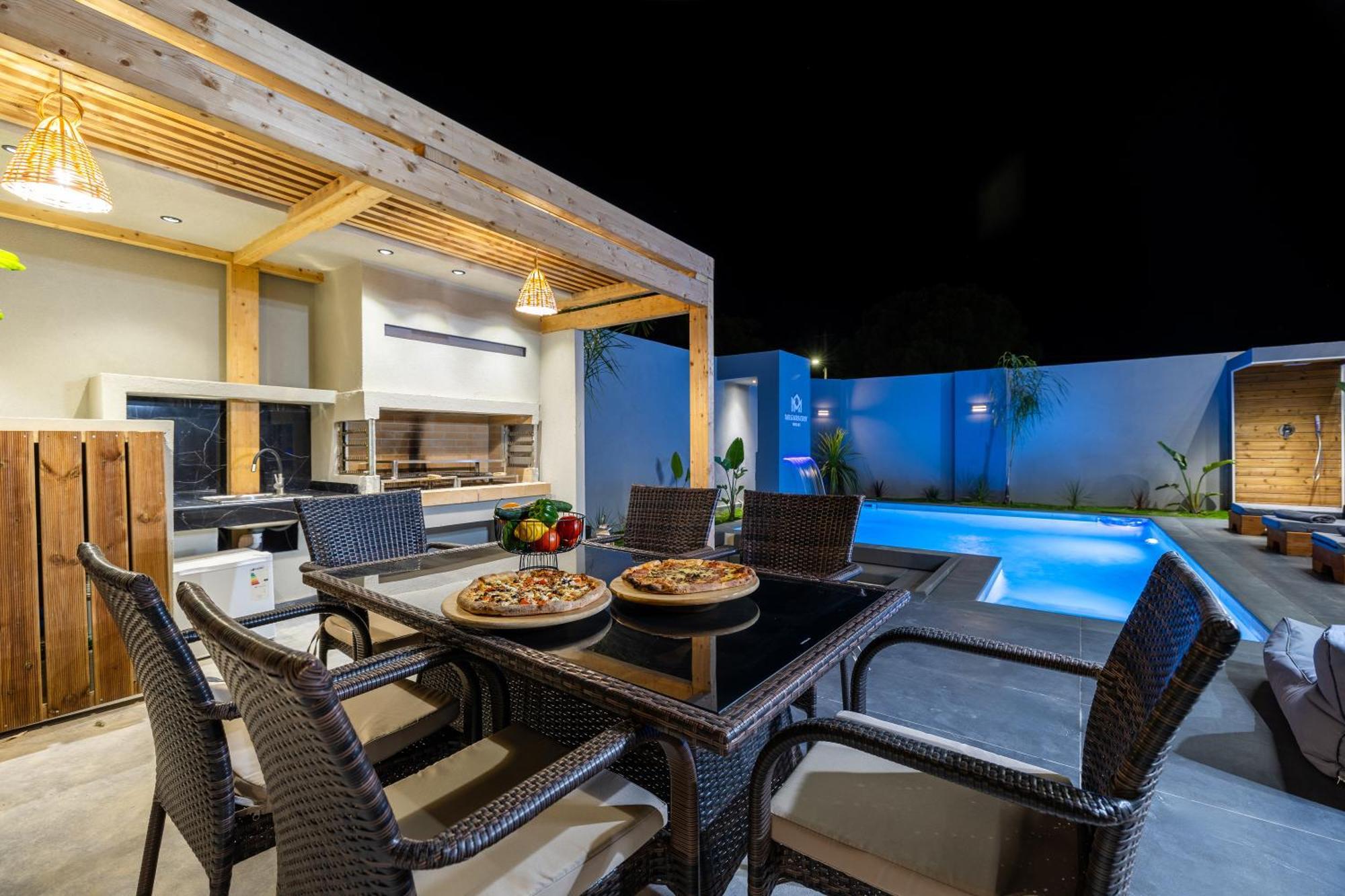 Μr & Μrs Grey Luxury Villas Ambelokipoi  Экстерьер фото